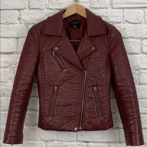 ANN TAYLOR MAROON BURGUNDY FAUX LEATHER JACKET